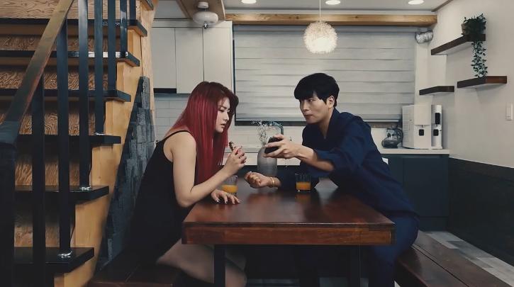 sex tung Gái múp lén lút thủ dâm trong thư viện || P1